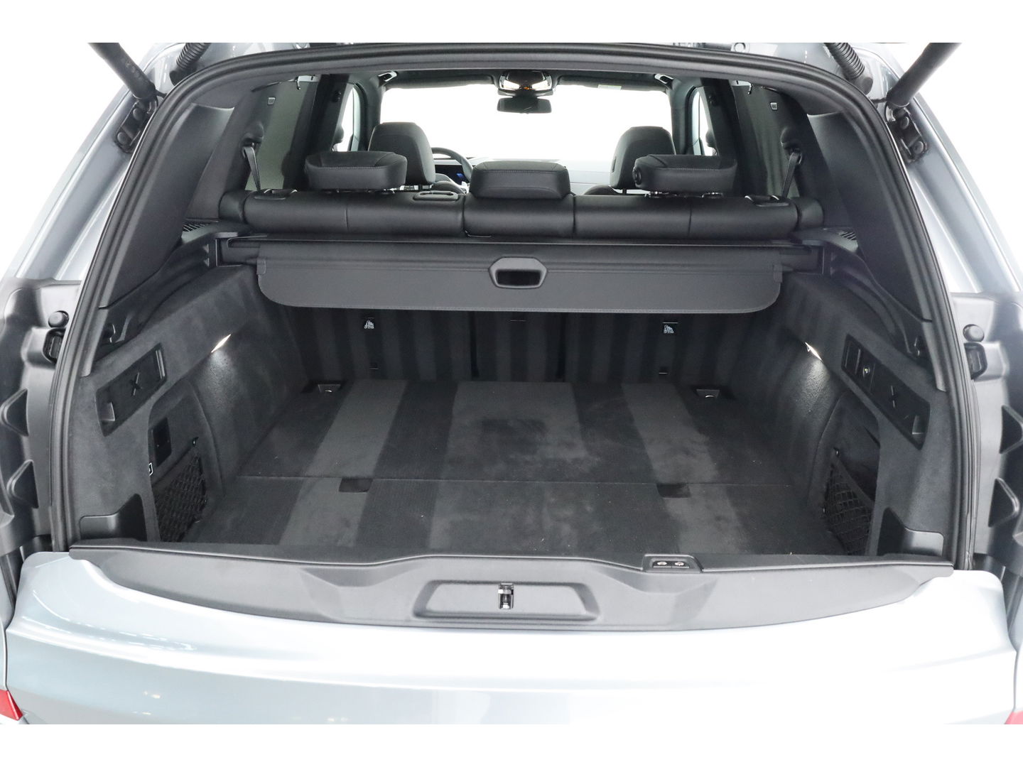 BMW X5 xDrive50e M Sport Pro | Iconic Glow | | Pano | Soft Close | HUD | Luchtvering | Harman Kardon | Elek. Trekhaak |