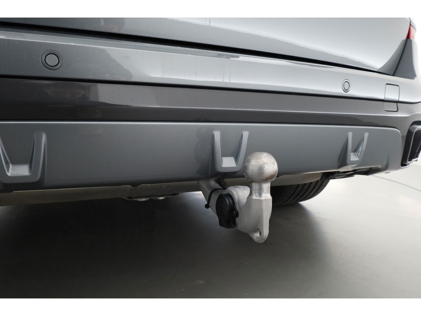 BMW X5 xDrive50e M Sport Pro | Iconic Glow | | Pano | Soft Close | HUD | Luchtvering | Harman Kardon | Elek. Trekhaak |