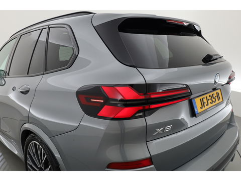BMW X5 xDrive50e M Sport Pro | Iconic Glow | | Pano | Soft Close | HUD | Luchtvering | Harman Kardon | Elek. Trekhaak |