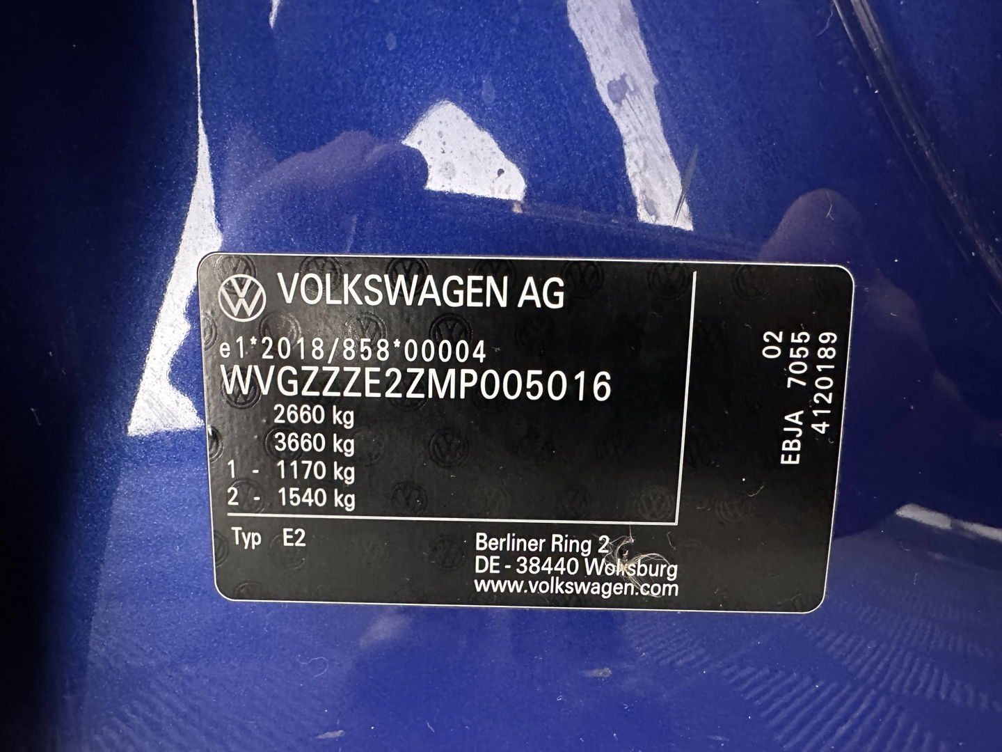 Volkswagen ID.4 First 77 kWh [ 3-Fase-11kW ] {SOH-83%} (INCL-BTW) *LEATHER-MICROFIBRE | FULL-LED | ADAPTIVE-CRUISE | HEATED-COMFORTSEATS | DIGI-COCKPIT | AMBIENTLIGHT | NAVI-FULLMAP | PDC | TOWBAR | PRIVACY-GLASS | CAMERA | 20''ALU*