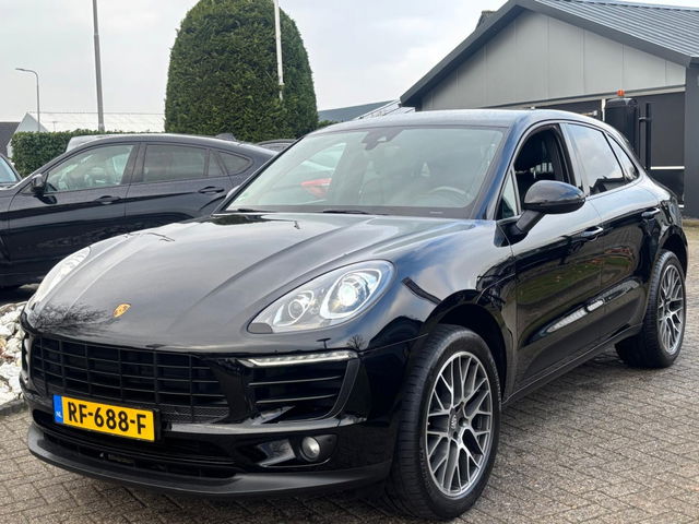 Porsche Macan - 2.0 Turbo 252PK Benzine 2016 Zwart OH Historie