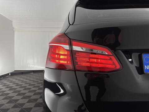 BMW 2 Serie Active Tourer 218d Essential *NAVI-FULLMAP | COMFORTSEATS | PRIVACY-GLASS | ECC | PDC | CRUISE | TOWBAR | 17''ALU *