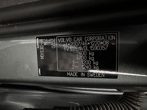 Volvo XC60 2.0 B5 Business Pro R-Design (INCL.BTW) Aut. *PANO | LUXURY-LEATHER | FULL-LEATHER | MEMORY-PACK | HEATED-SPORTSEATS | CAMERA | NAVI-FULLMAP | SHIFT-PADDLES | PRIVACY-GLASS | AIR-SUSPENSION | ECC | PDC | CRUISE | 19''ALU