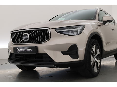 Volvo XC40 1.5 T4 Plug-in hybrid Plus Bright | Facelift | Elek. Trekhaak | H&K audio | memory stoelen | Carplay |