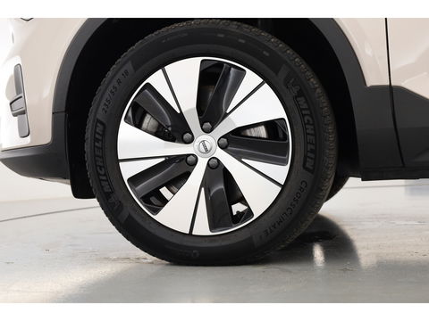 Volvo XC40 1.5 T4 Plug-in hybrid Plus Bright | Facelift | Elek. Trekhaak | H&K audio | memory stoelen | Carplay |