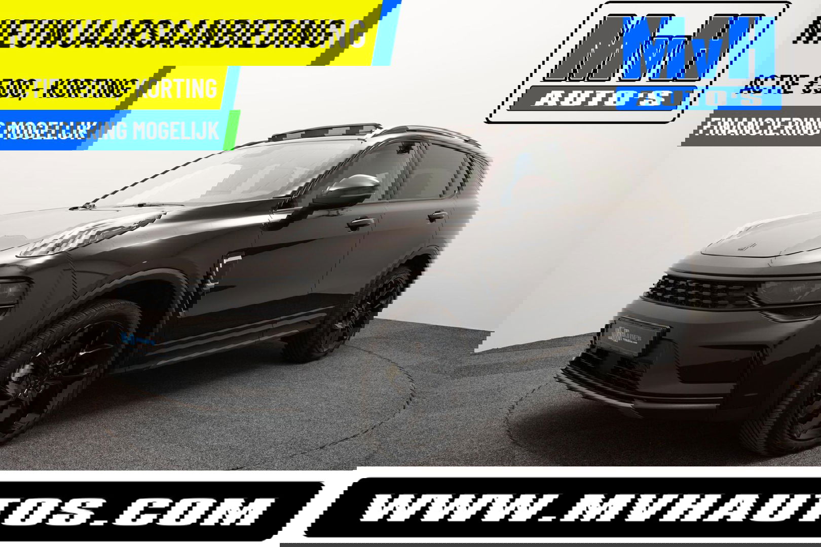 Lynk & Co 01 1.5 Hybride|FULL BLACK XL|ZWARTE.HEMEL|NAP