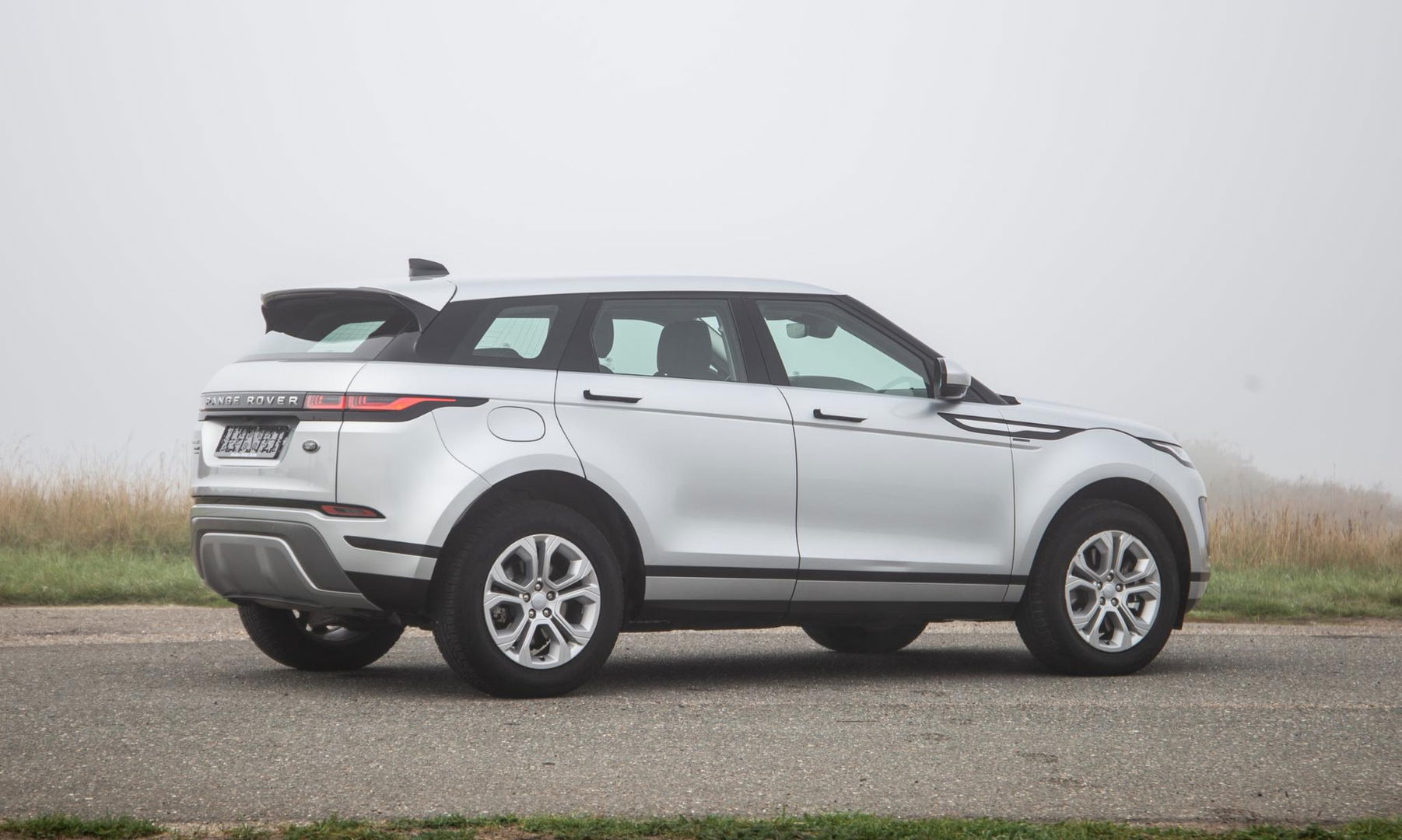 Land Rover Range Rover Evoque 1.5 P300e AWD S PLUG IN HYBRIDE / LEDER / ADAPTIVE CRUISE / CARPLAY