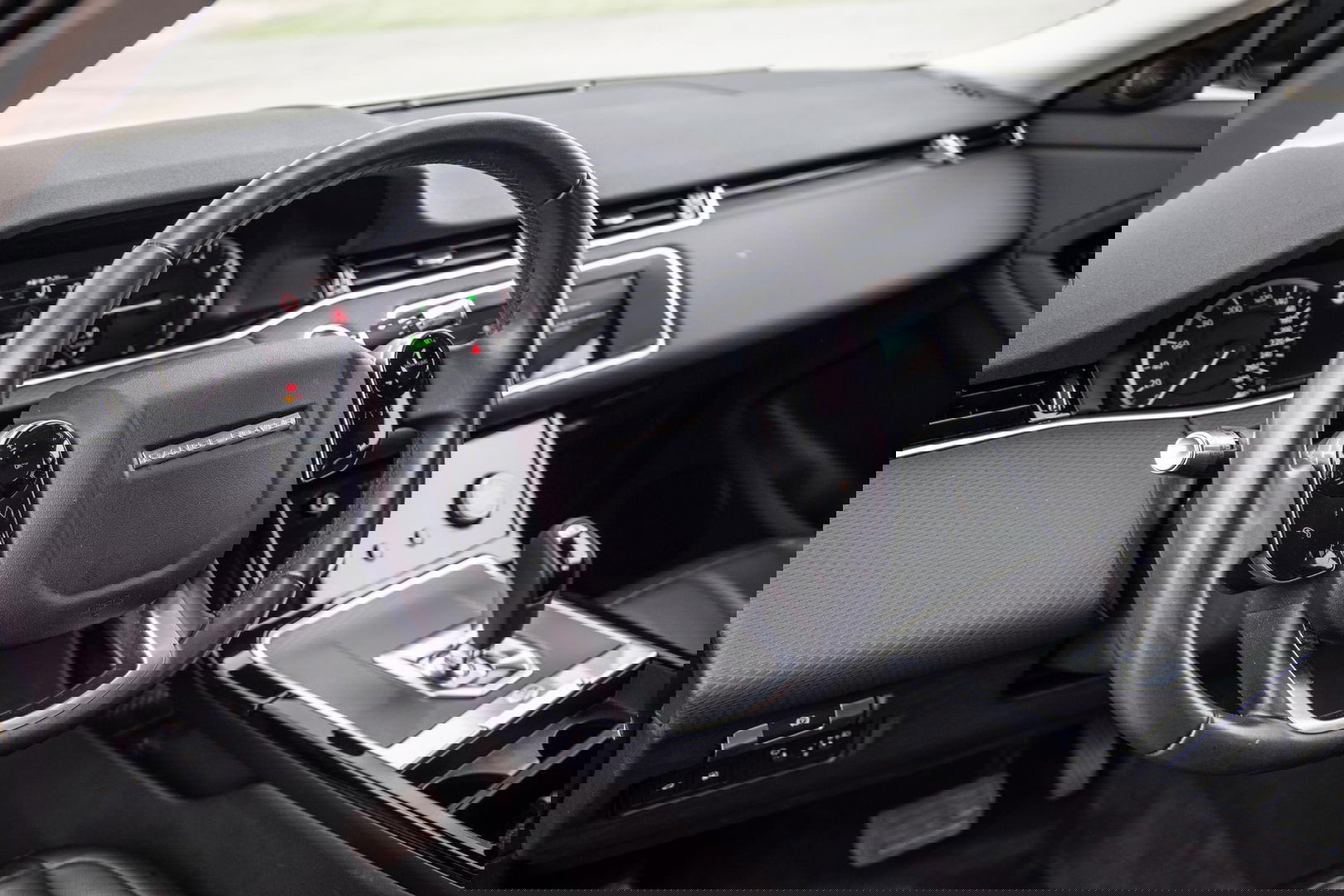 Land Rover Range Rover Evoque 1.5 P300e AWD S PLUG IN HYBRIDE / LEDER / ADAPTIVE CRUISE / CARPLAY