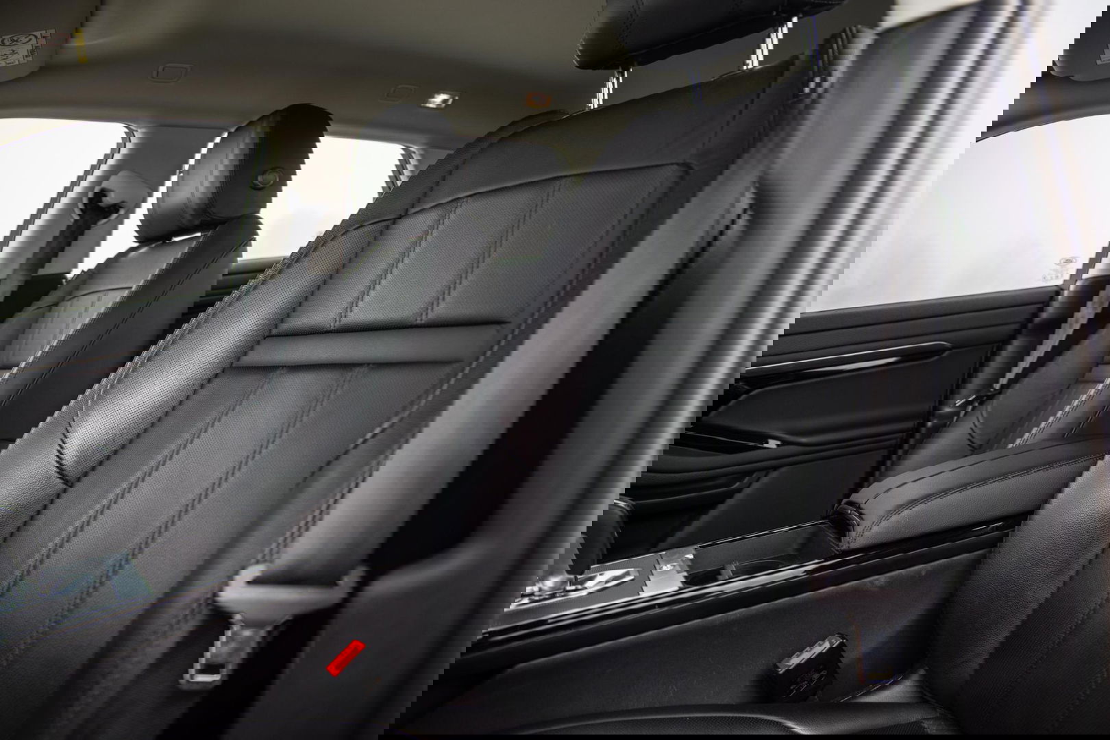 Land Rover Range Rover Evoque 1.5 P300e AWD S PLUG IN HYBRIDE / LEDER / ADAPTIVE CRUISE / CARPLAY