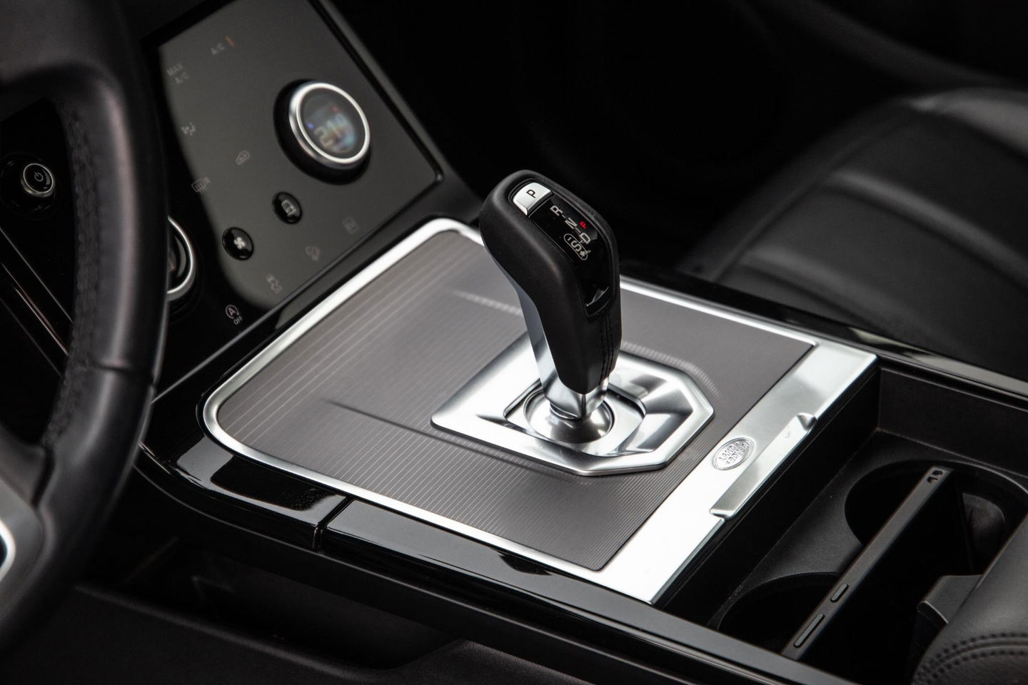 Land Rover Range Rover Evoque 1.5 P300e AWD S PLUG IN HYBRIDE / LEDER / ADAPTIVE CRUISE / CARPLAY