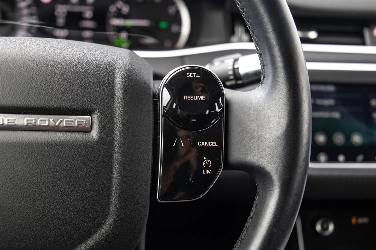 Land Rover Range Rover Evoque 1.5 P300e AWD S PLUG IN HYBRIDE / LEDER / ADAPTIVE CRUISE / CARPLAY