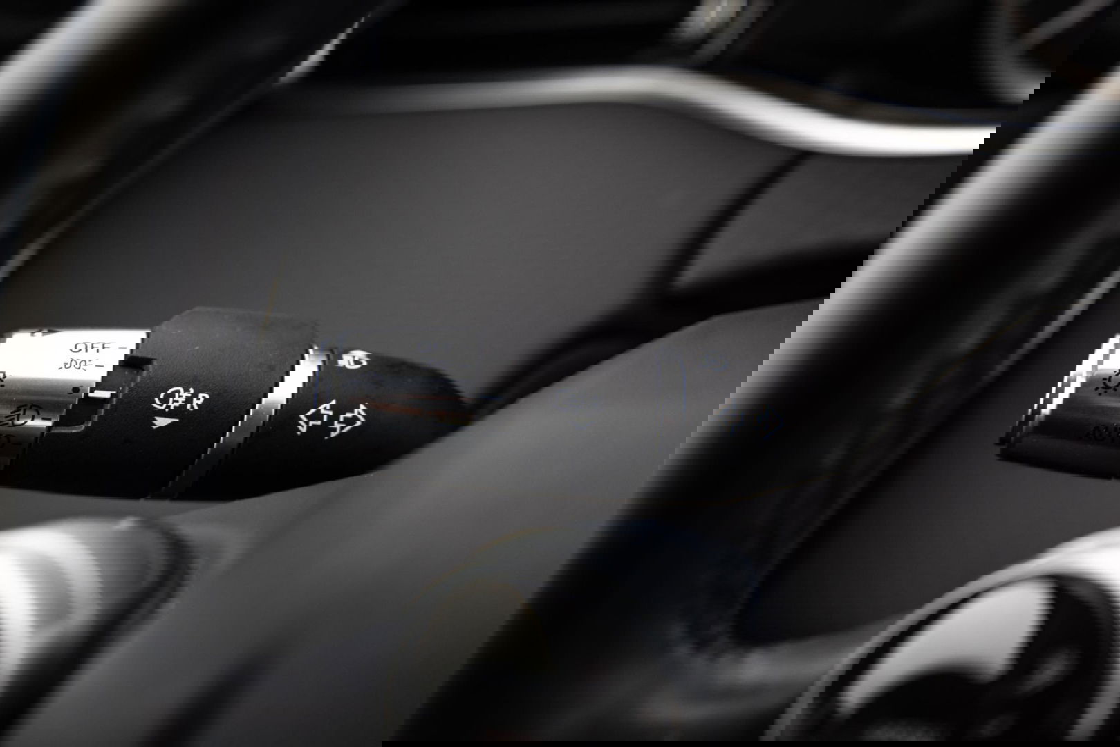 Land Rover Range Rover Evoque 1.5 P300e AWD S PLUG IN HYBRIDE / LEDER / ADAPTIVE CRUISE / CARPLAY