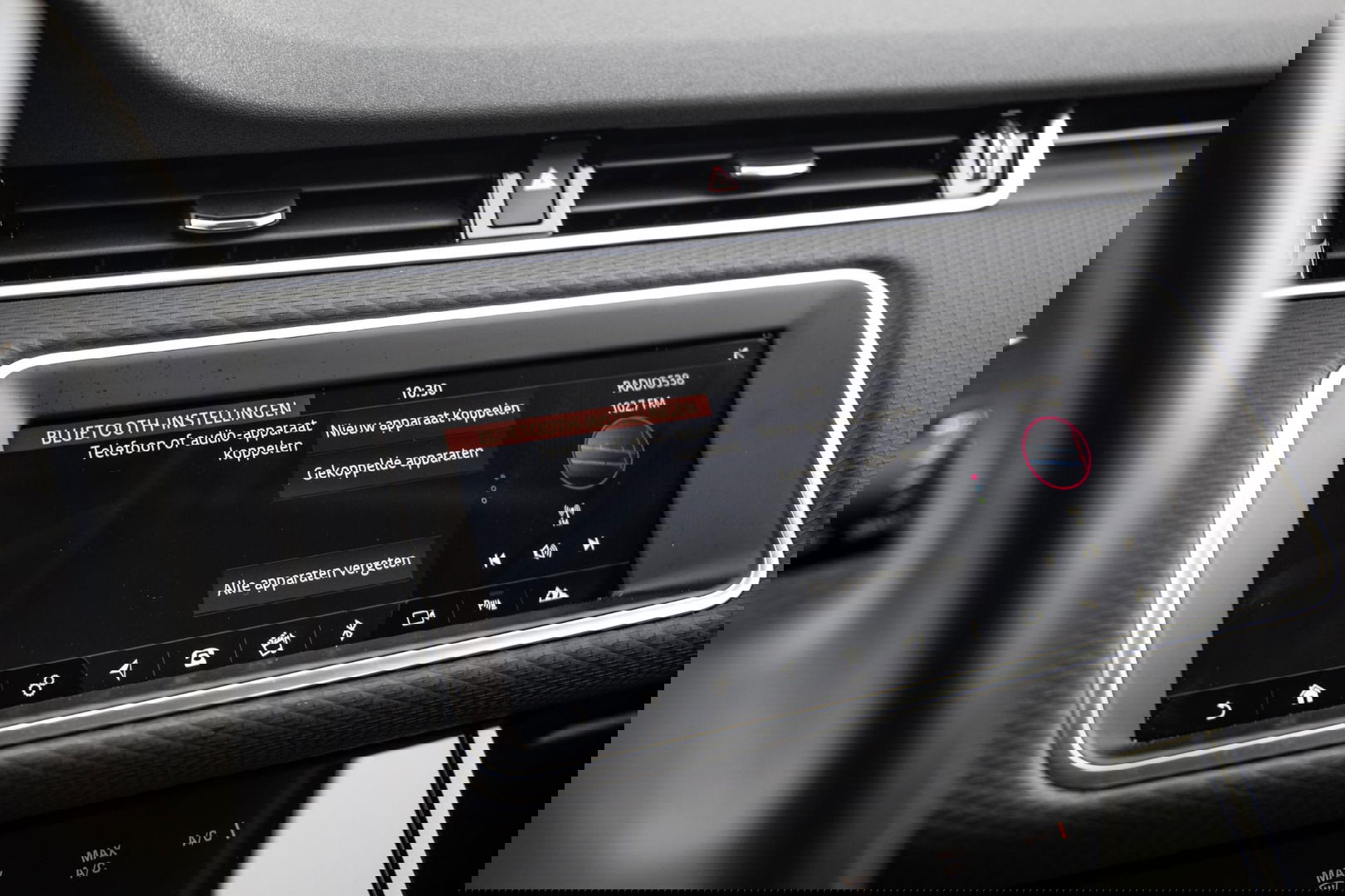 Land Rover Range Rover Evoque 1.5 P300e AWD S PLUG IN HYBRIDE / LEDER / ADAPTIVE CRUISE / CARPLAY