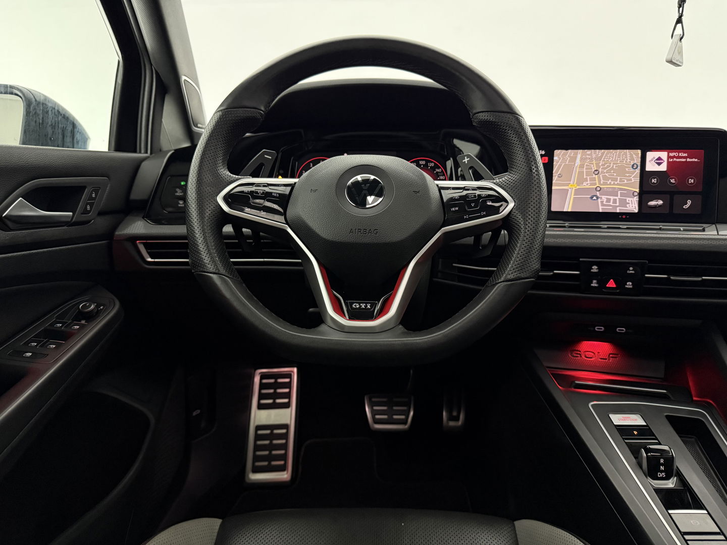 Volkswagen Golf 2.0 TSI GTI 245PK | Pano | H/K | Virtual | Sfeer | IQ Lights | Camera | Carplay | Memory | Stoel/stuurverw. | Adap. Cruise