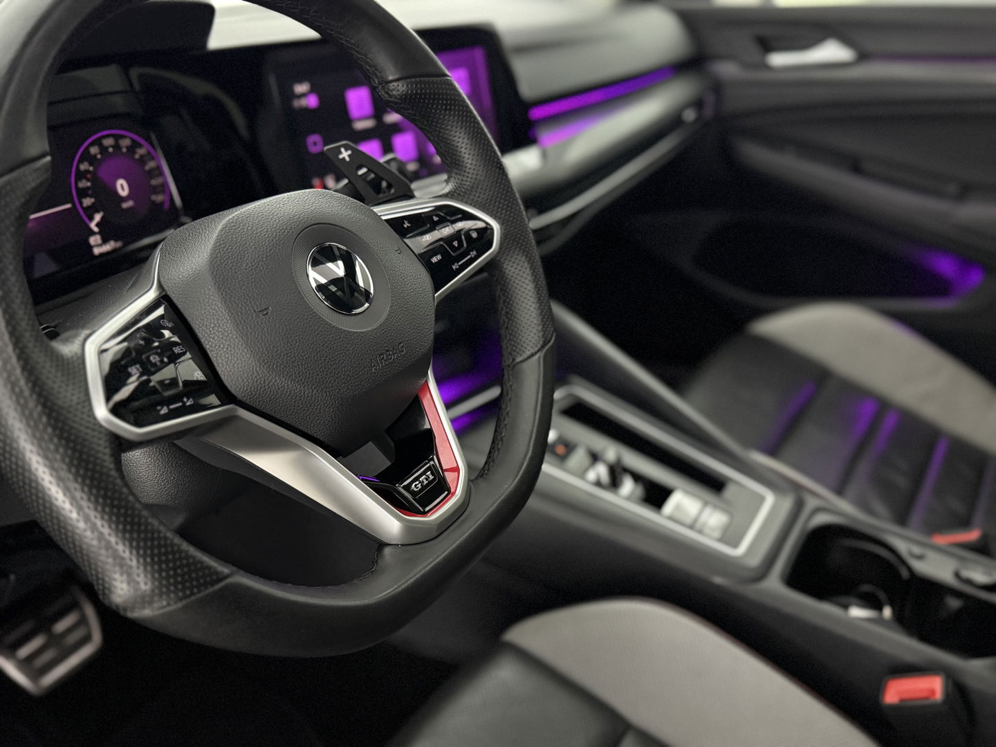 Volkswagen Golf 2.0 TSI GTI 245PK | Pano | H/K | Virtual | Sfeer | IQ Lights | Camera | Carplay | Memory | Stoel/stuurverw. | Adap. Cruise