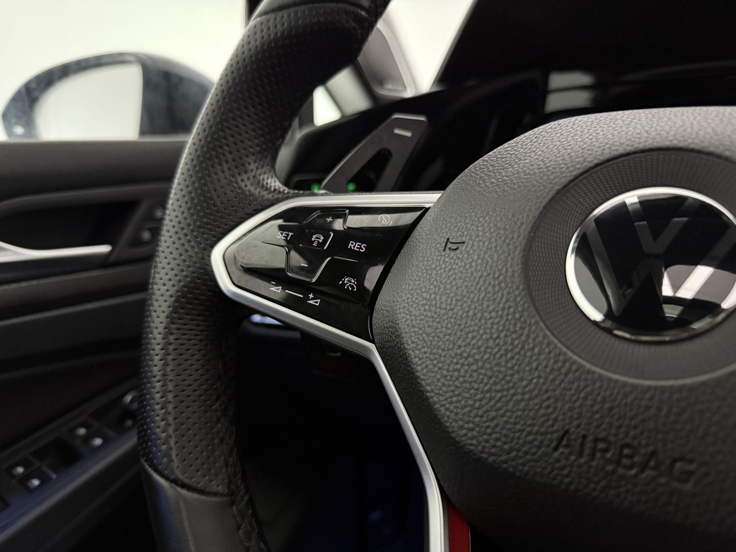 Volkswagen Golf 2.0 TSI GTI 245PK | Pano | H/K | Virtual | Sfeer | IQ Lights | Camera | Carplay | Memory | Stoel/stuurverw. | Adap. Cruise