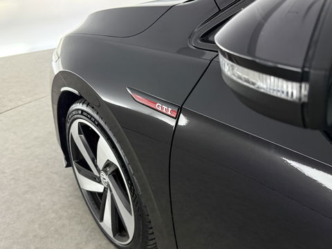 Volkswagen Golf 2.0 TSI GTI 245PK | Pano | H/K | Virtual | Sfeer | IQ Lights | Camera | Carplay | Memory | Stoel/stuurverw. | Adap. Cruise