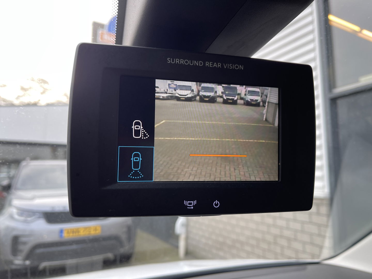 Citroën Berlingo 1.5 BlueHDI Club automaat / € 11.950 marge / lease vanaf € 201 / euro 6 diesel / airco / cruise / navigatie / camera / lichtmetalen velgen / pdc achter !