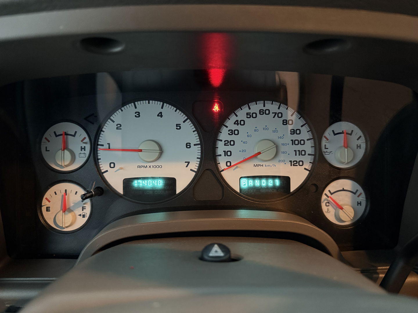 Dodge Ram 1500 5.9L V8 Magnum | LPG | 340PK | Infinity Audio | Cruise | Trekh. | Sidebars | Stoelverw. | APK tot 29-11-2026