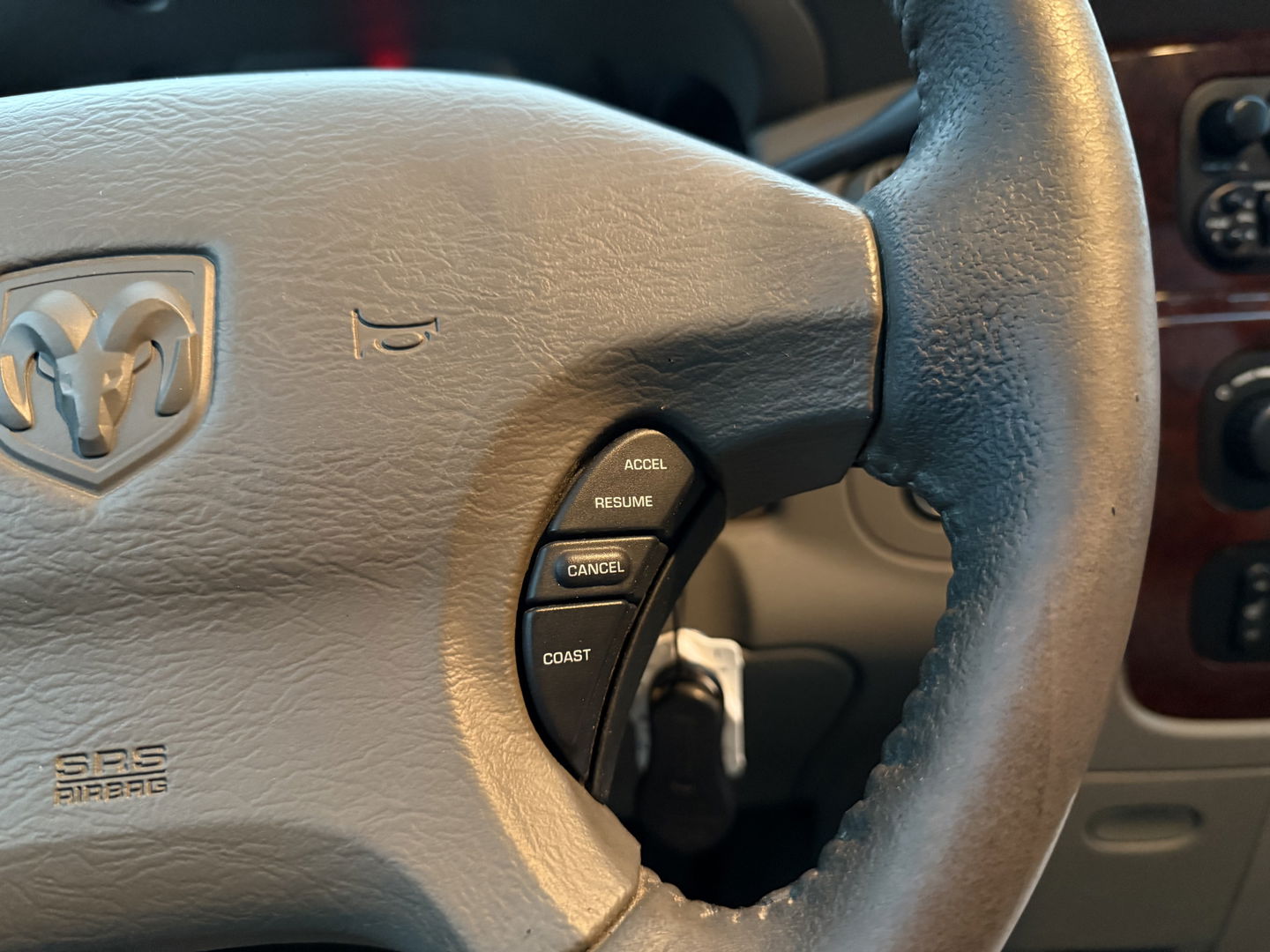 Dodge Ram 1500 5.9L V8 Magnum | LPG | 340PK | Infinity Audio | Cruise | Trekh. | Sidebars | Stoelverw. | APK tot 29-11-2026