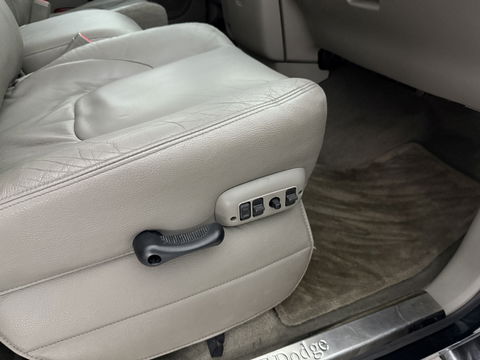 Dodge Ram 1500 5.9L V8 Magnum | LPG | 340PK | Infinity Audio | Cruise | Trekh. | Sidebars | Stoelverw. | APK tot 29-11-2026