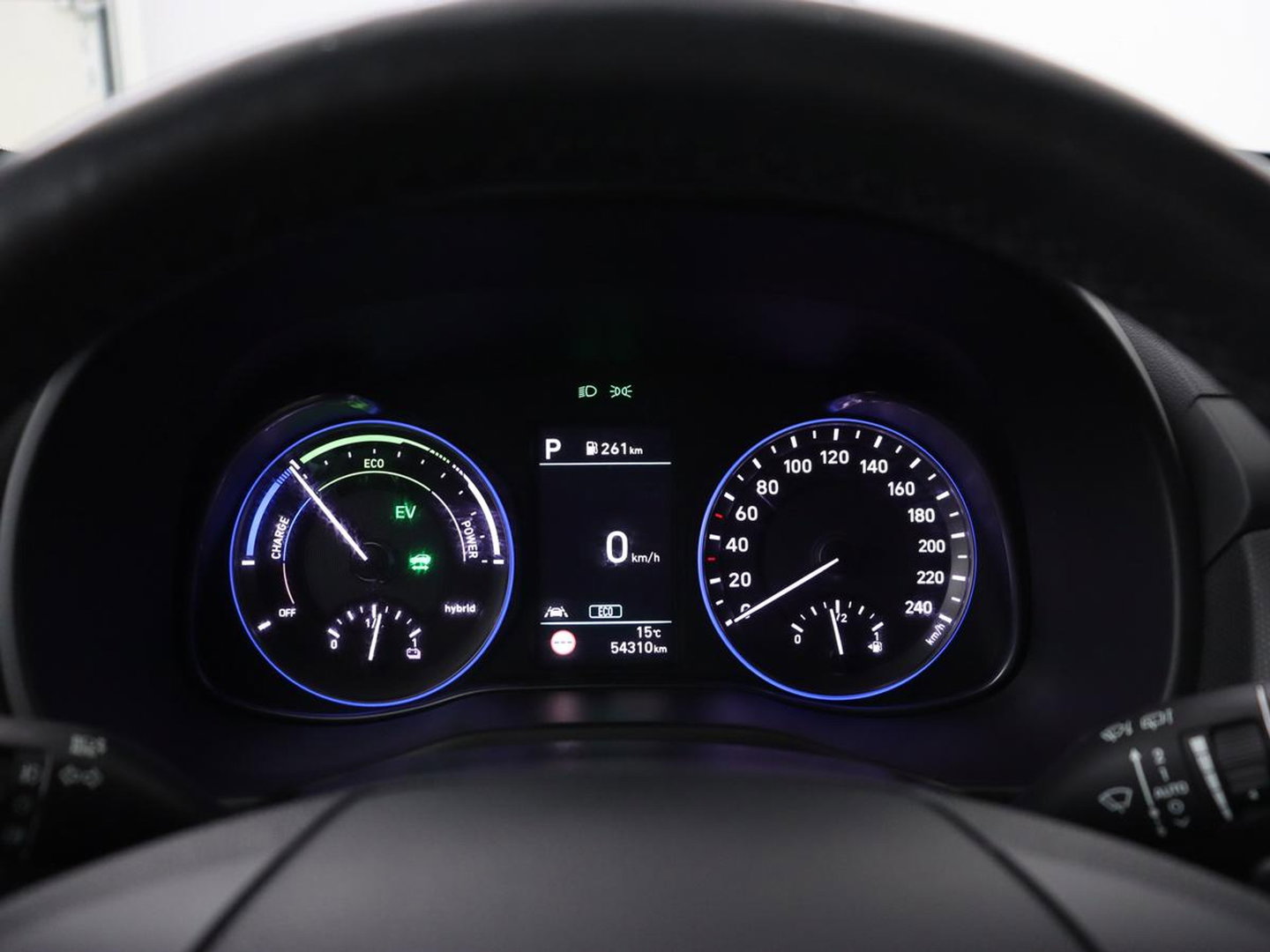 Hyundai KONA 1.6 GDI HEV Premium | Leder | Stoelventilatie | Adaptive cruise | Head-Up | Carplay | Camera | Achterbankverwarming | Navigatie | Keyless | Climate control