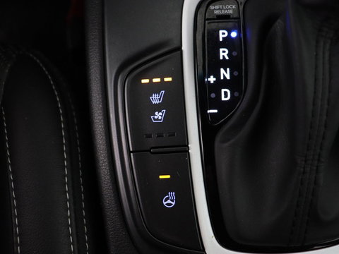 Hyundai KONA 1.6 GDI HEV Premium | Leder | Stoelventilatie | Adaptive cruise | Head-Up | Carplay | Camera | Achterbankverwarming | Navigatie | Keyless | Climate control