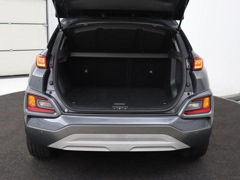 Hyundai KONA 1.6 GDI HEV Premium | Leder | Stoelventilatie | Adaptive cruise | Head-Up | Carplay | Camera | Achterbankverwarming | Navigatie | Keyless | Climate control