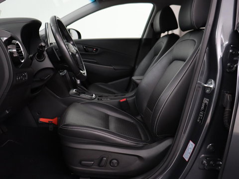 Hyundai KONA 1.6 GDI HEV Premium | Leder | Stoelventilatie | Adaptive cruise | Head-Up | Carplay | Camera | Achterbankverwarming | Navigatie | Keyless | Climate control