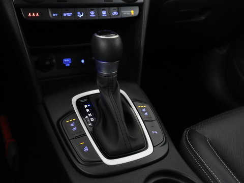 Hyundai KONA 1.6 GDI HEV Premium | Leder | Stoelventilatie | Adaptive cruise | Head-Up | Carplay | Camera | Achterbankverwarming | Navigatie | Keyless | Climate control