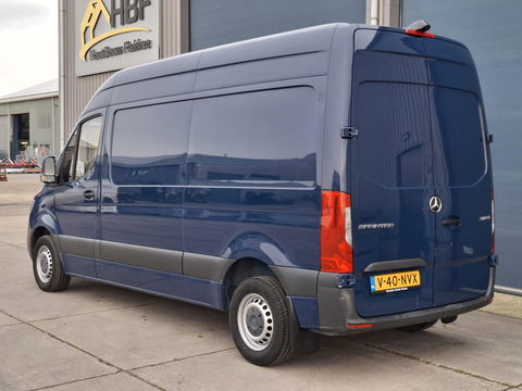 Mercedes-Benz Sprinter 311 CDI GB L2 FWD Functional 3.5T / AIRCO / CAMERA / 3 ZITS / DEALER ONDERHOUDEN / NAVI