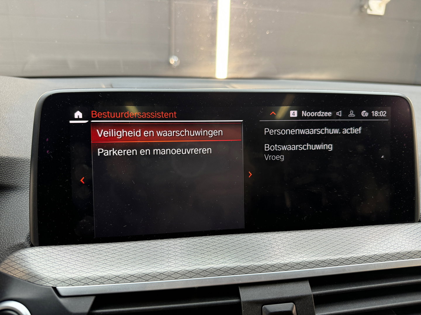 BMW X3 SDrive20i M Sport Pano|Leer|Sfeer|Trekhaak|NL Auto