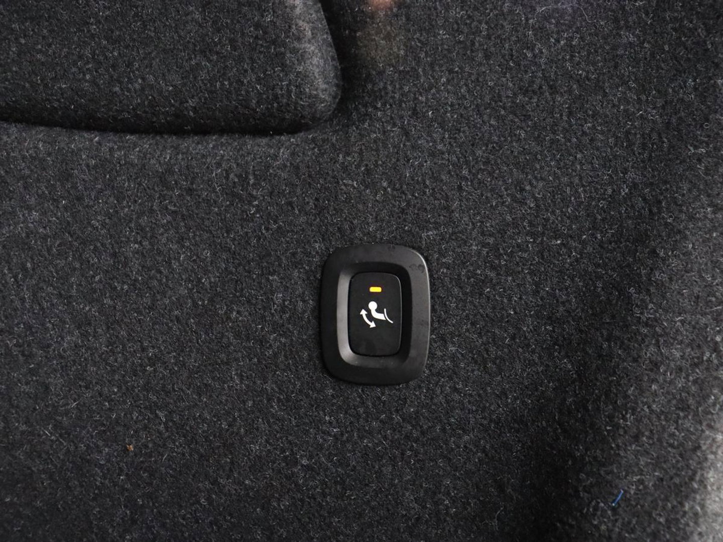 Volvo XC40 1.5 T2 Business Pro | Trekhaak | Camera | Carplay | Adaptive cruise | Keyless | Full LED | Navigatie | Parkeerhulp | Digital Cockpit | Climate control | Bluetooth