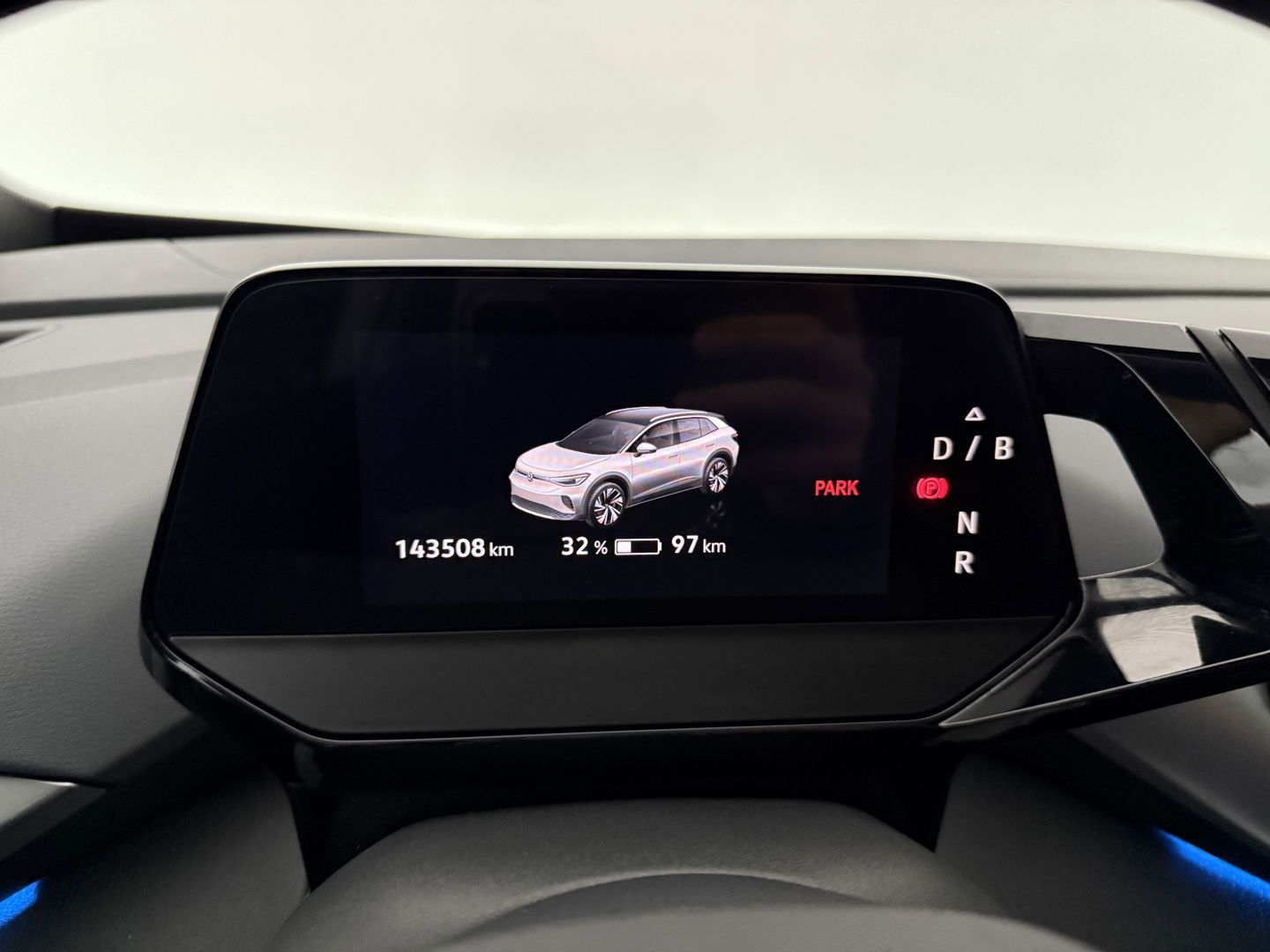 Volkswagen ID.4 First Max 77 kWh | SOH 88% | Snelladen | Pano | HuD | Virtual | IQ Lights | 360° | Memory | Sfeer | Stoel/Stuur verw. | Adap. Cruise | Carplay | NAP