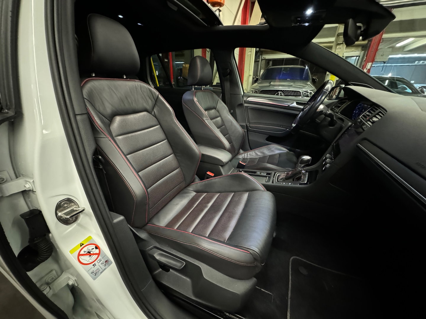 Volkswagen Golf 2.0 TSI GTI Performance Pano|Key|Dynaudi|DCC