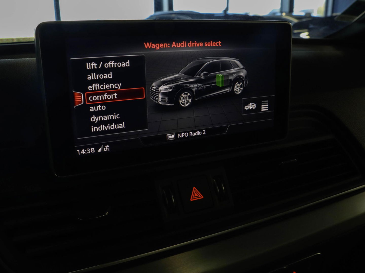 Audi Q5 55 TFSI e quattro Competition Panodak | Luchtvering | Trekhaak | Adaptive Cruise