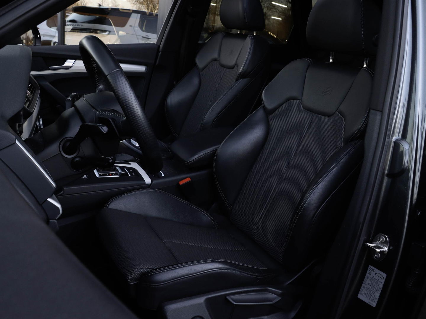 Audi Q5 55 TFSI e quattro Competition Panodak | Luchtvering | Trekhaak | Adaptive Cruise