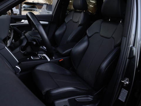 Audi Q5 55 TFSI e quattro Competition Panodak | Luchtvering | Trekhaak | Adaptive Cruise