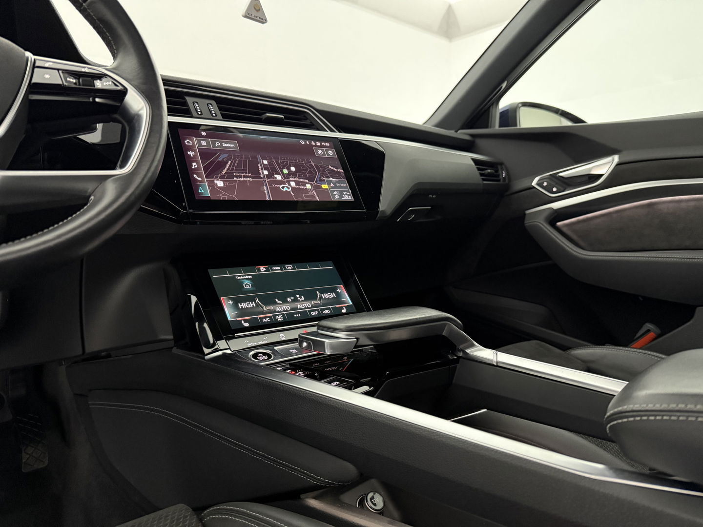 Audi e-tron Sportback 50 Quattro S-Line 71 kWh | SOH 92% | Snelladen | Pano | Memory | Virtual | Camera | Adap. Cruise | Trekh. | Stoelverw. | NAP