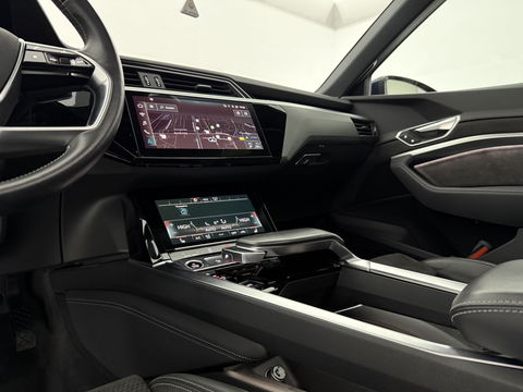 Audi e-tron Sportback 50 Quattro S-Line 71 kWh | SOH 92% | Snelladen | Pano | Memory | Virtual | Camera | Adap. Cruise | Trekh. | Stoelverw. | NAP