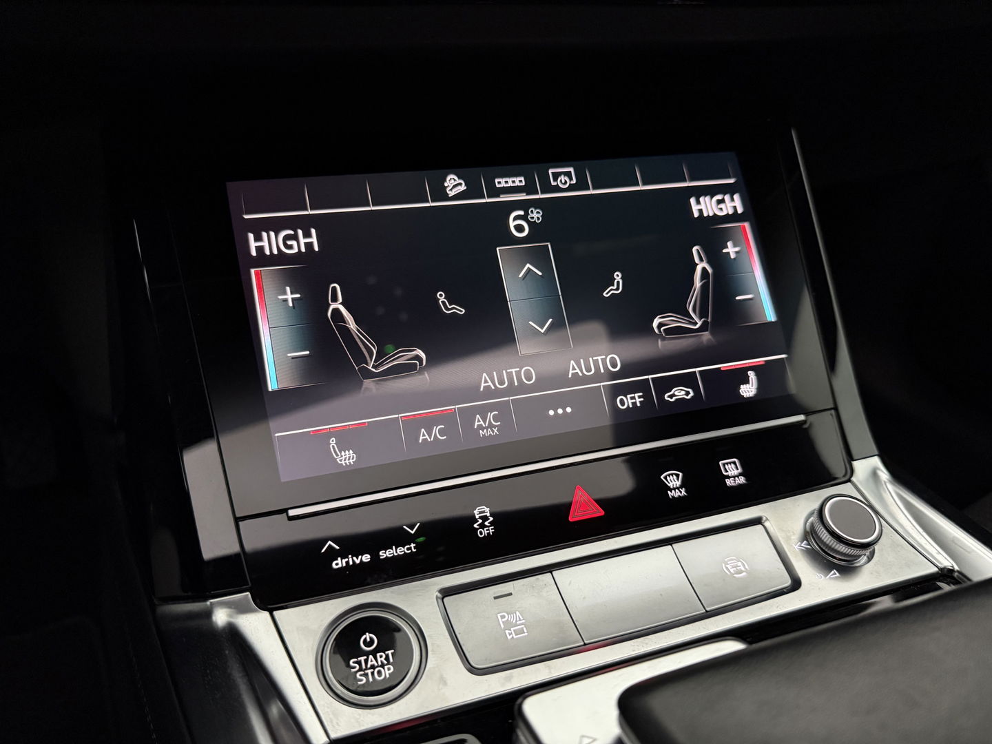 Audi e-tron Sportback 50 Quattro S-Line 71 kWh | SOH 92% | Snelladen | Pano | Memory | Virtual | Camera | Adap. Cruise | Trekh. | Stoelverw. | NAP