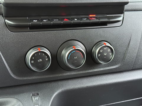 Renault Master T35 2.3 dCi 145 L4H2 EL Energy Comfort | Marge! | Ideale basis voor camper! | Parkeersensoren | Bluetooth | Cruise Control | Airconditioning | USB |