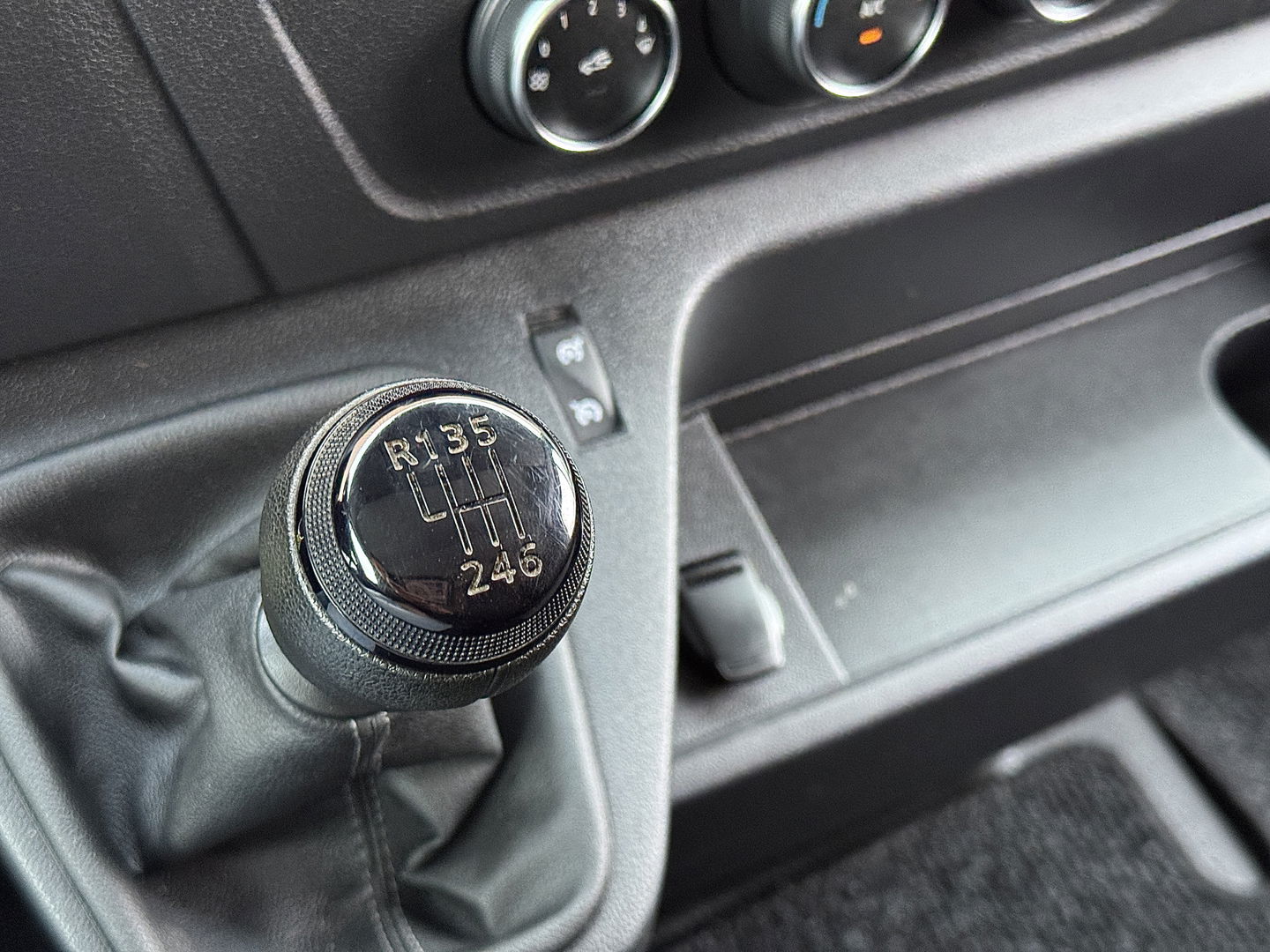 Renault Master T35 2.3 dCi 145 L4H2 EL Energy Comfort | Marge! | Ideale basis voor camper! | Parkeersensoren | Bluetooth | Cruise Control | Airconditioning | USB |