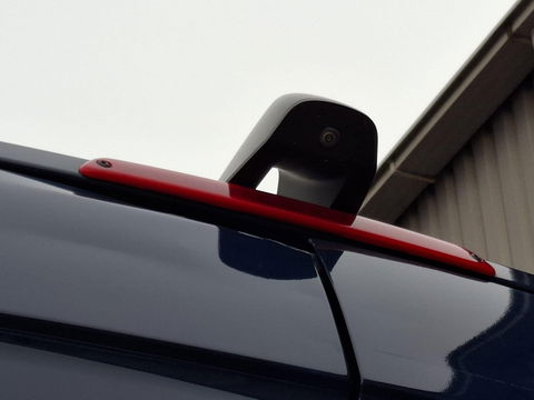 Mercedes-Benz Sprinter 311 CDI GB L2 FWD Functional 3.5T / AIRCO / CAMERA / 3 ZITS / DEALER ONDERHOUDEN / NAVI