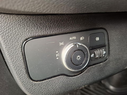 Mercedes-Benz Sprinter 311 CDI GB L2 FWD Functional 3.5T / AIRCO / CAMERA / 3 ZITS / DEALER ONDERHOUDEN / NAVI