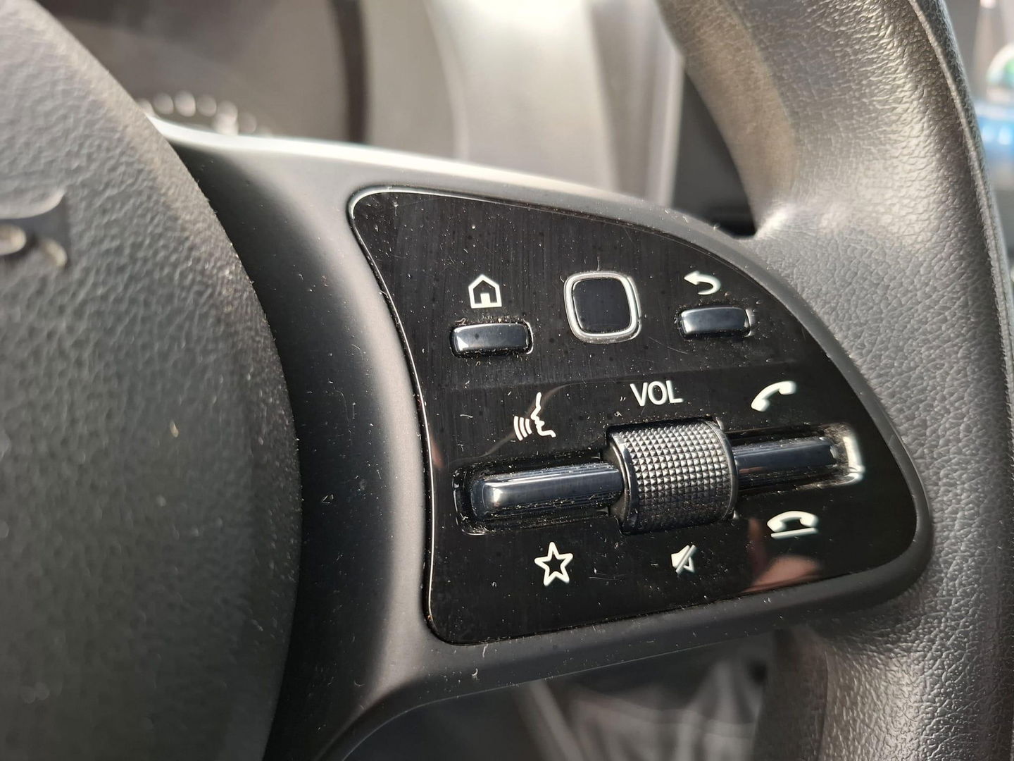 Mercedes-Benz Sprinter 311 CDI GB L2 FWD Functional 3.5T / AIRCO / CAMERA / 3 ZITS / DEALER ONDERHOUDEN / NAVI