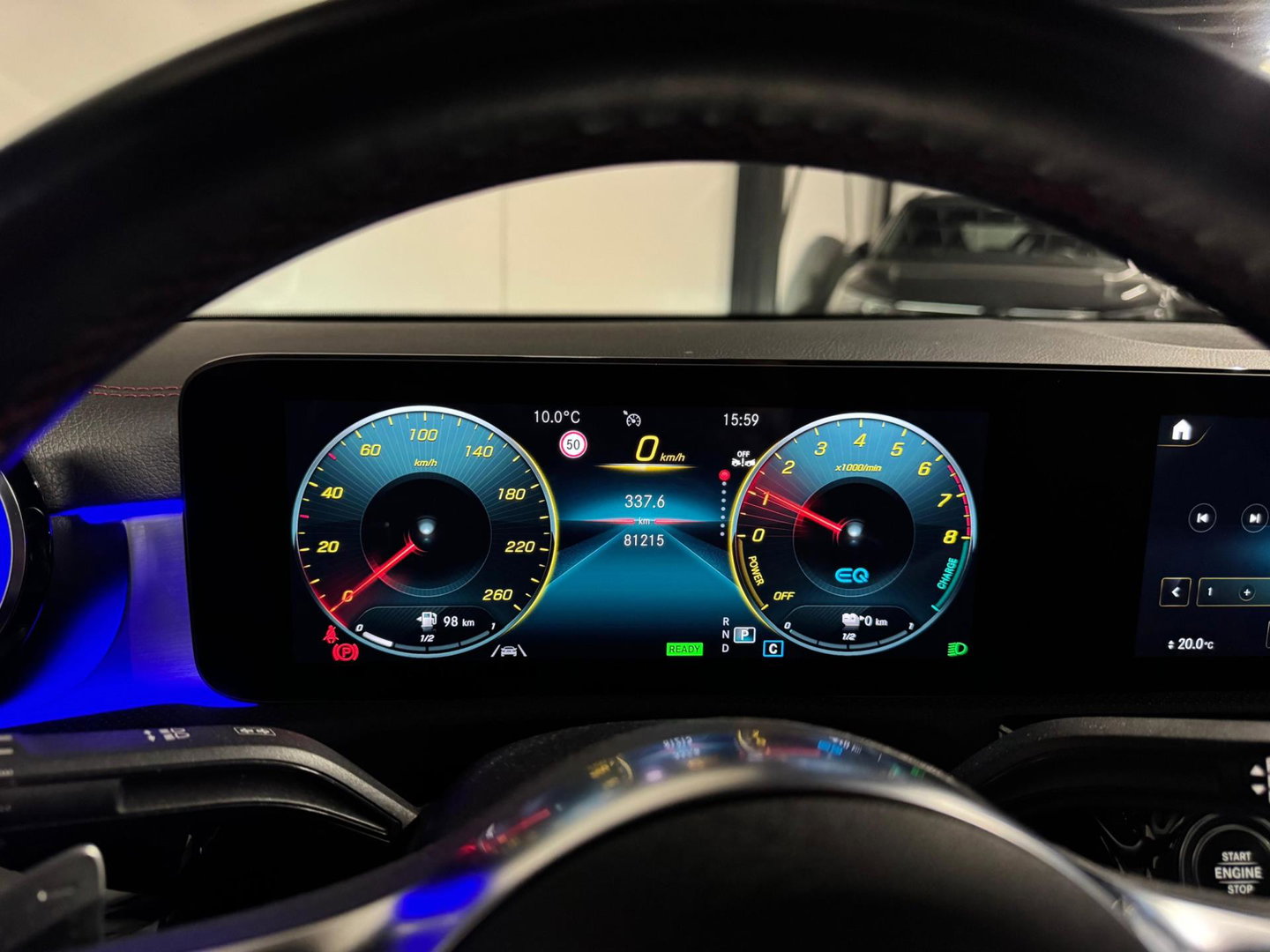 Mercedes-Benz CLA-Klasse 250 e AMG PANO SFEER CAM'