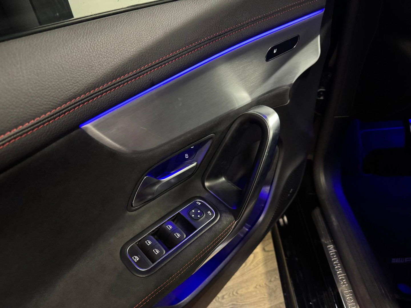 Mercedes-Benz CLA-Klasse 250 e AMG PANO SFEER CAM'