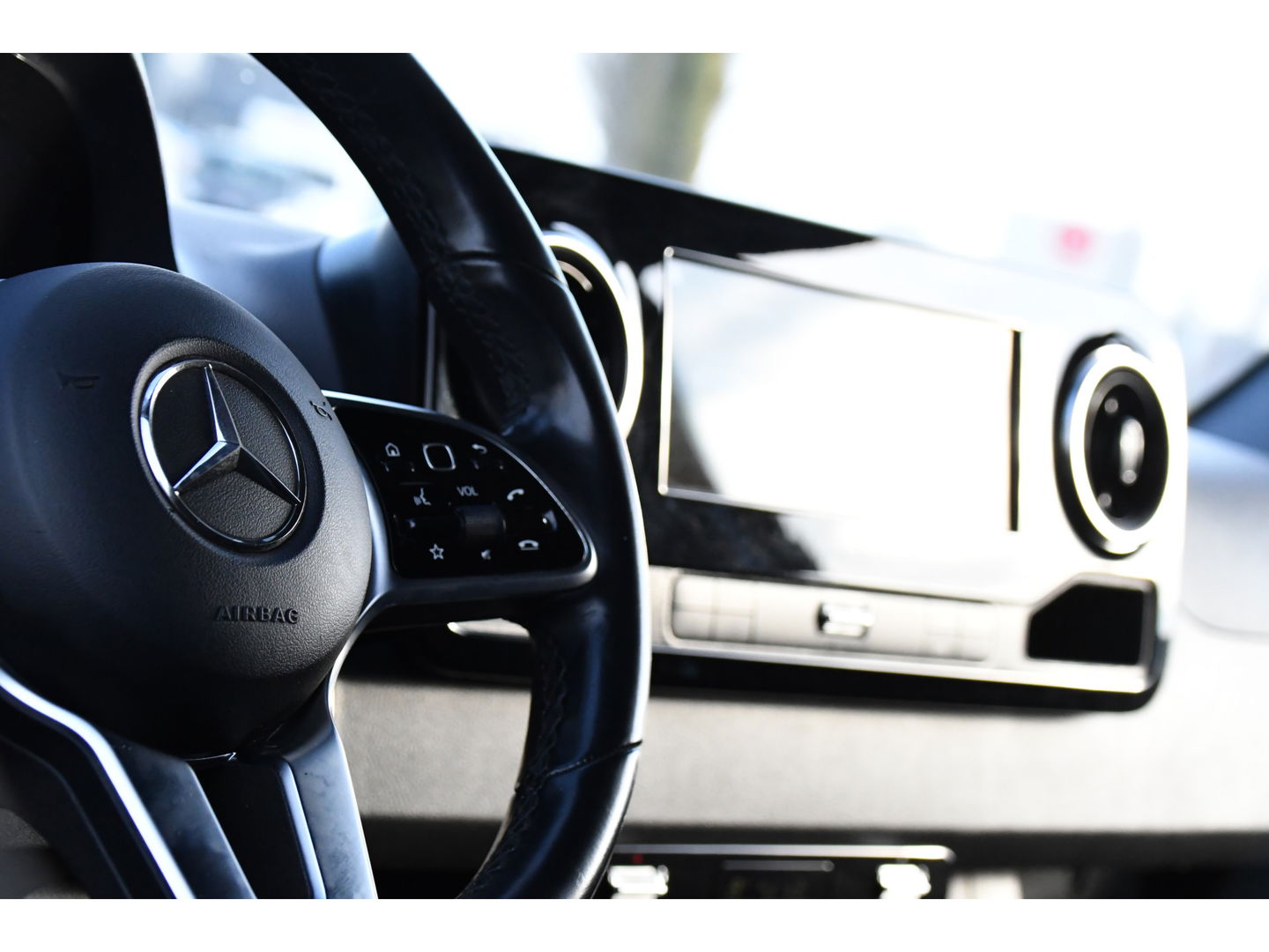 Mercedes-Benz Sprinter 316 2.2 CDI L2H2 PB Edition 360 Camera, Cruise, Carplay, 164pk, Automaat, LED, Stoelverwarming, Standkachel, Trekhaak, Uniek!