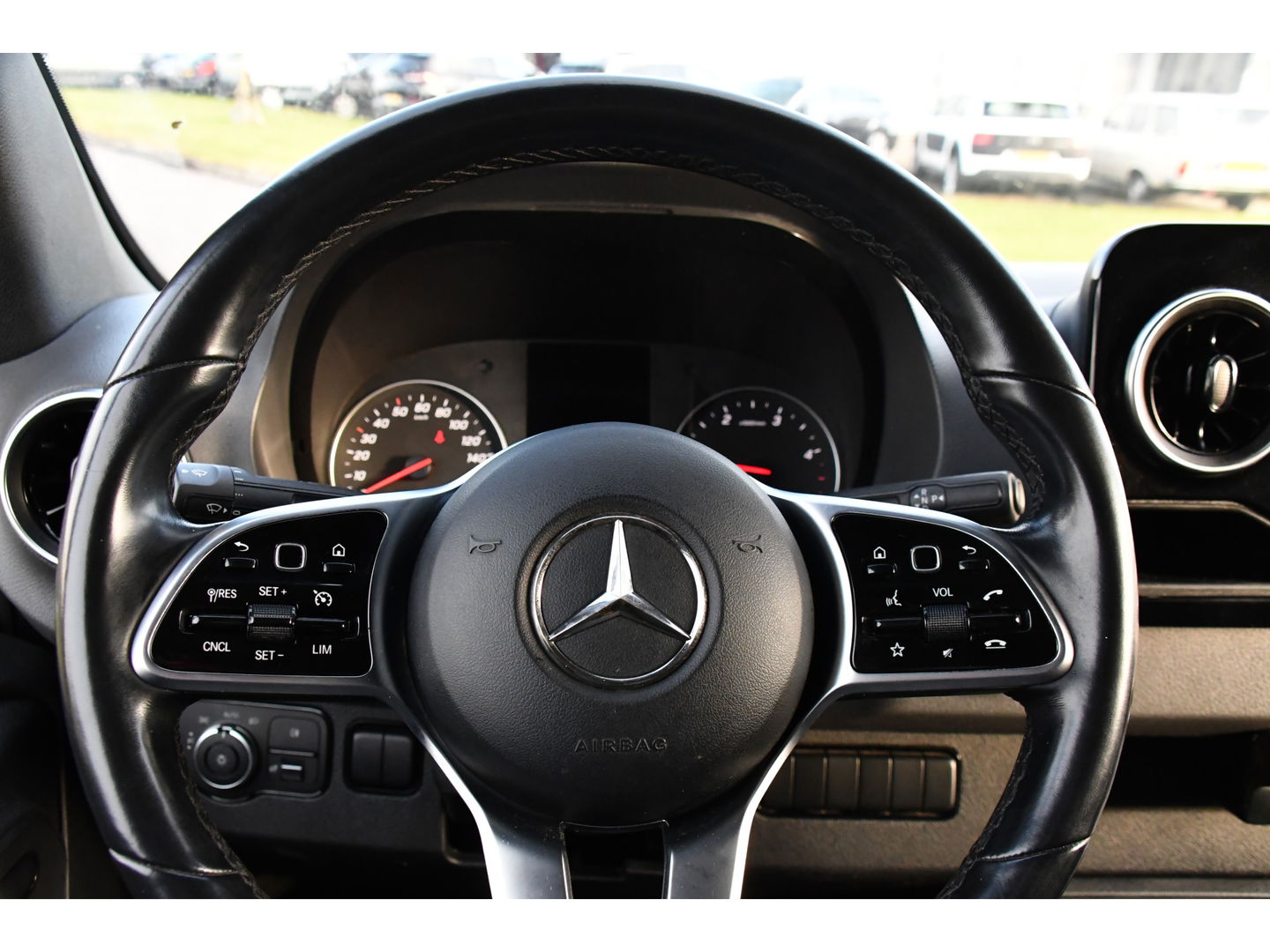 Mercedes-Benz Sprinter 316 2.2 CDI L2H2 PB Edition 360 Camera, Cruise, Carplay, 164pk, Automaat, LED, Stoelverwarming, Standkachel, Trekhaak, Uniek!